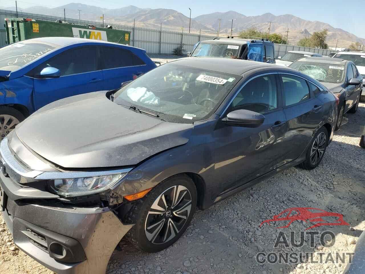 HONDA CIVIC 2018 - JHMFC1F38JX004636
