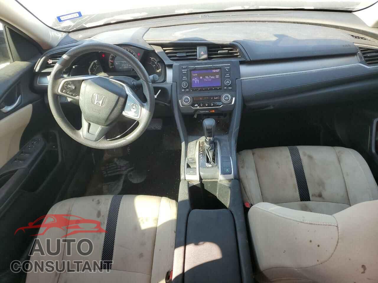 HONDA CIVIC 2017 - 2HGFC2F51HH546475