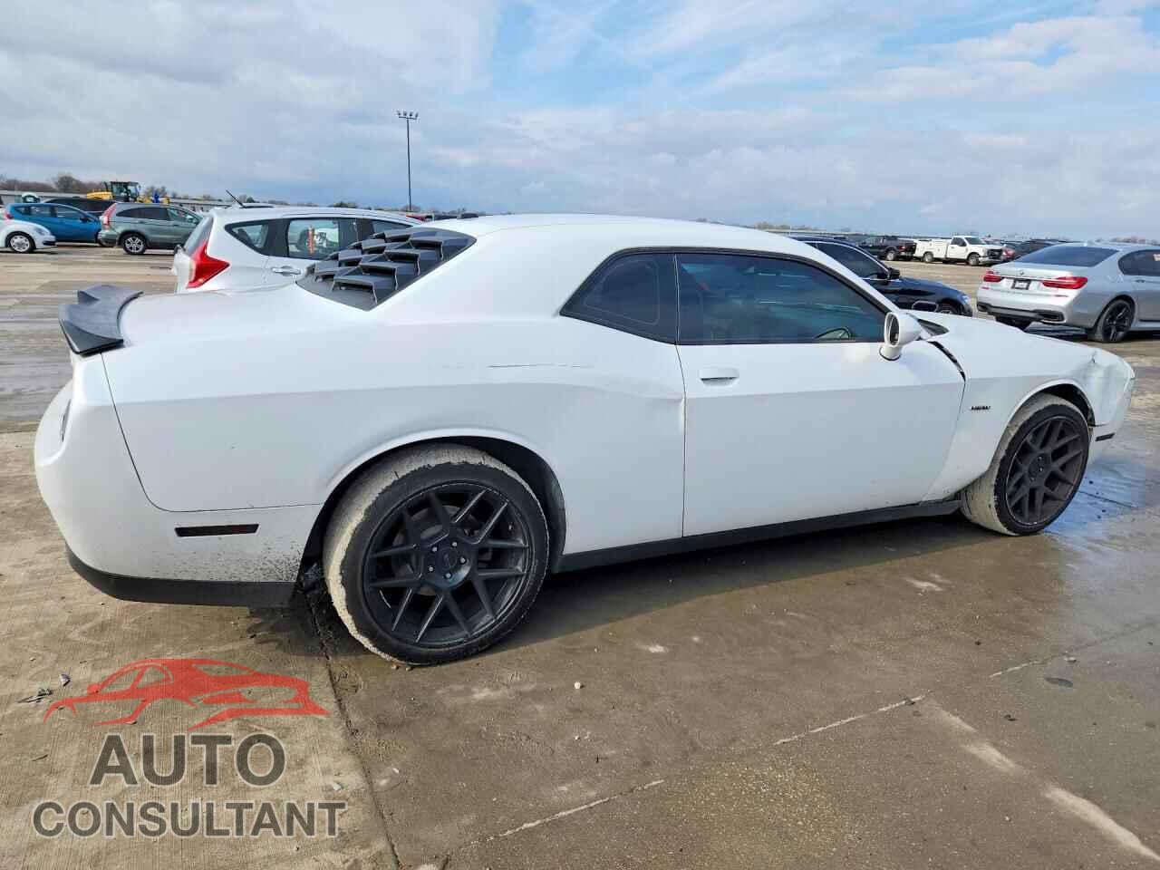 DODGE CHALLENGER 2015 - 2C3CDZAT8FH757719