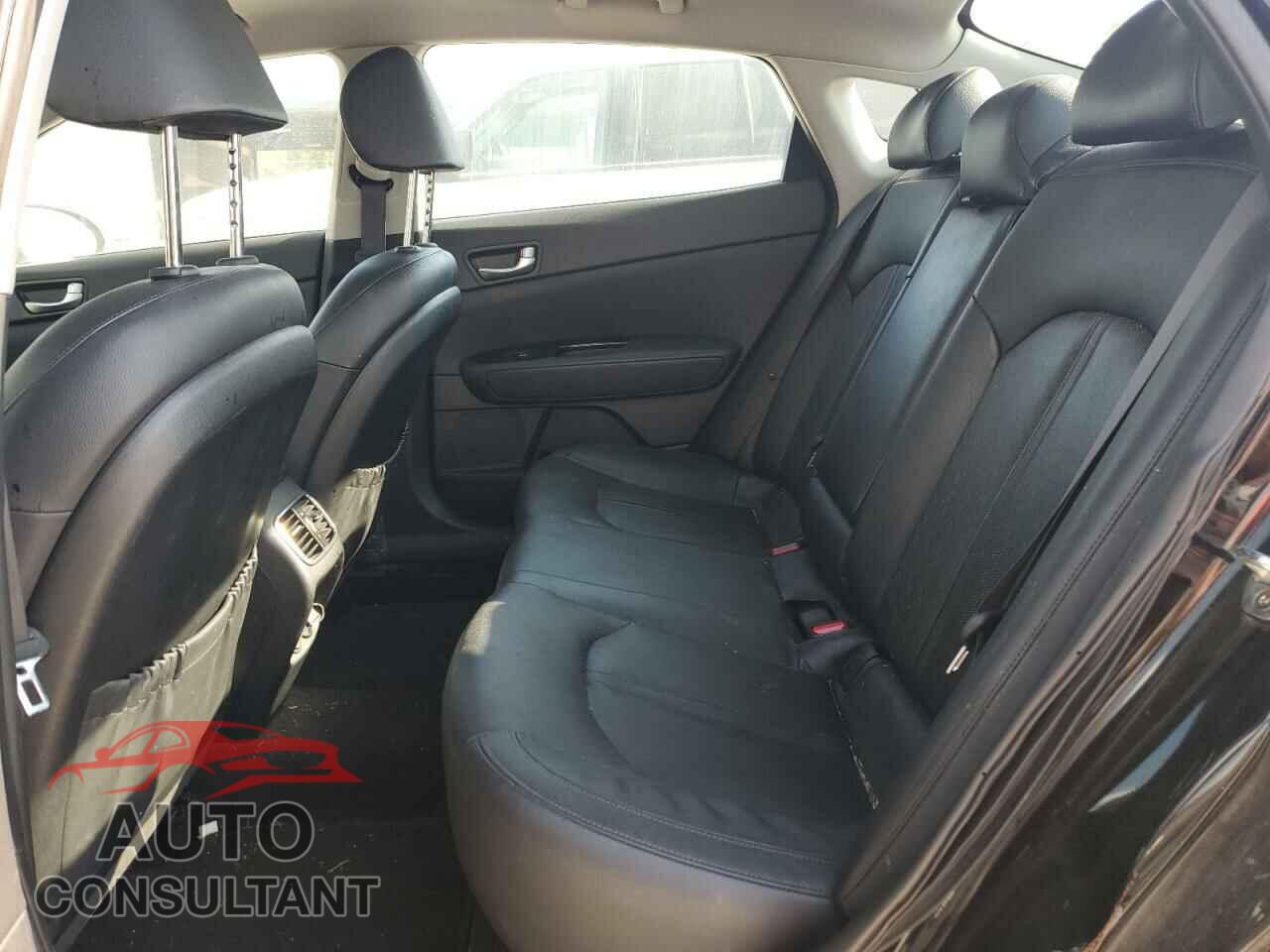 KIA OPTIMA 2017 - KNAGU4LE3H5017985