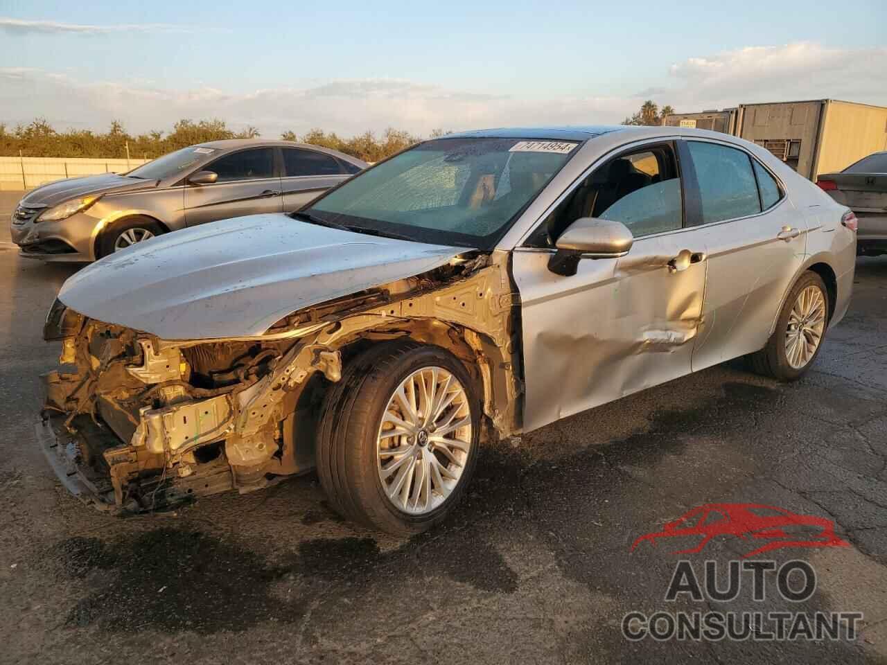 TOYOTA CAMRY 2018 - 4T1BZ1HK9JU503302