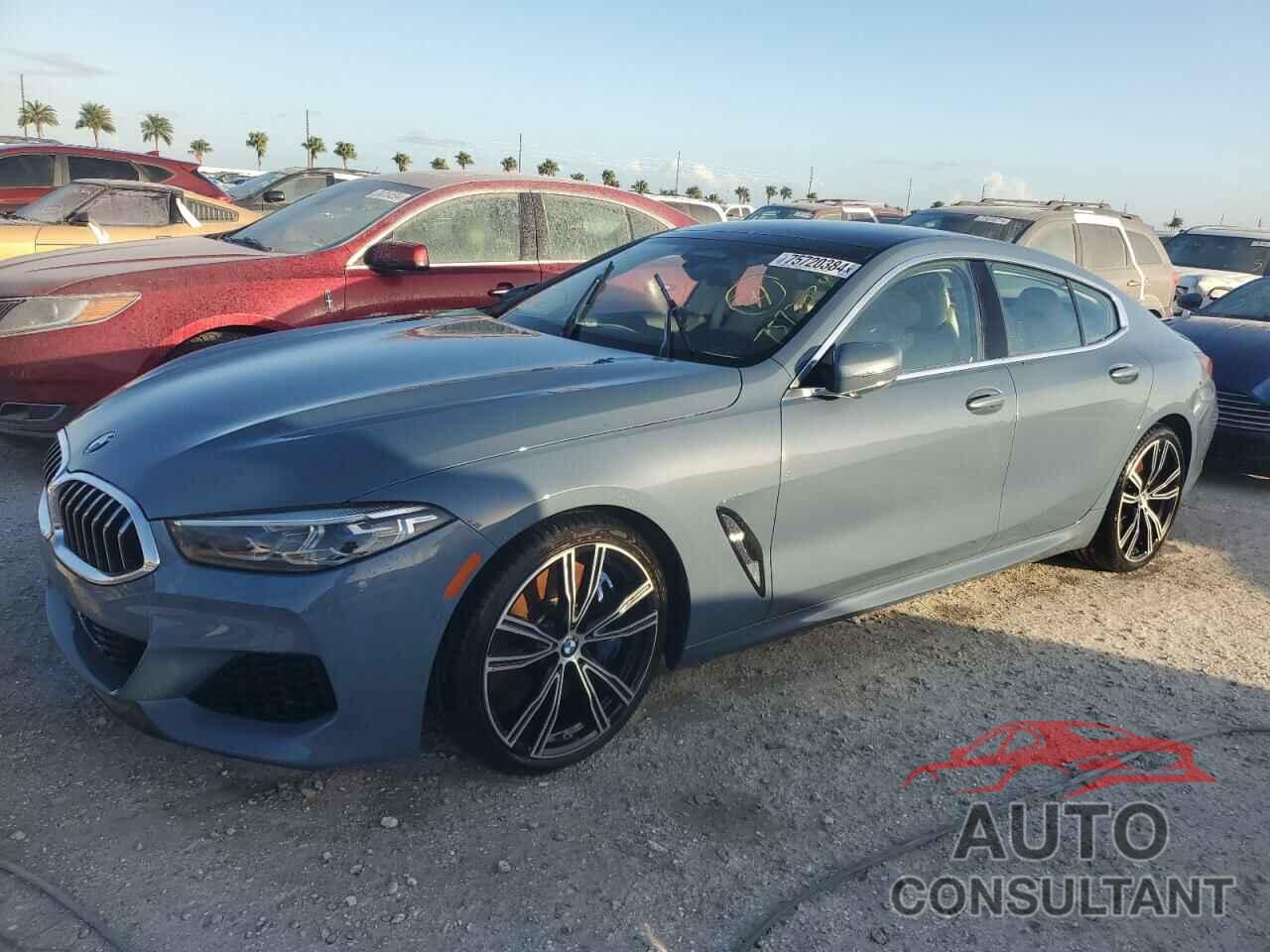 BMW M8 2022 - WBAGV8C06NCH25022