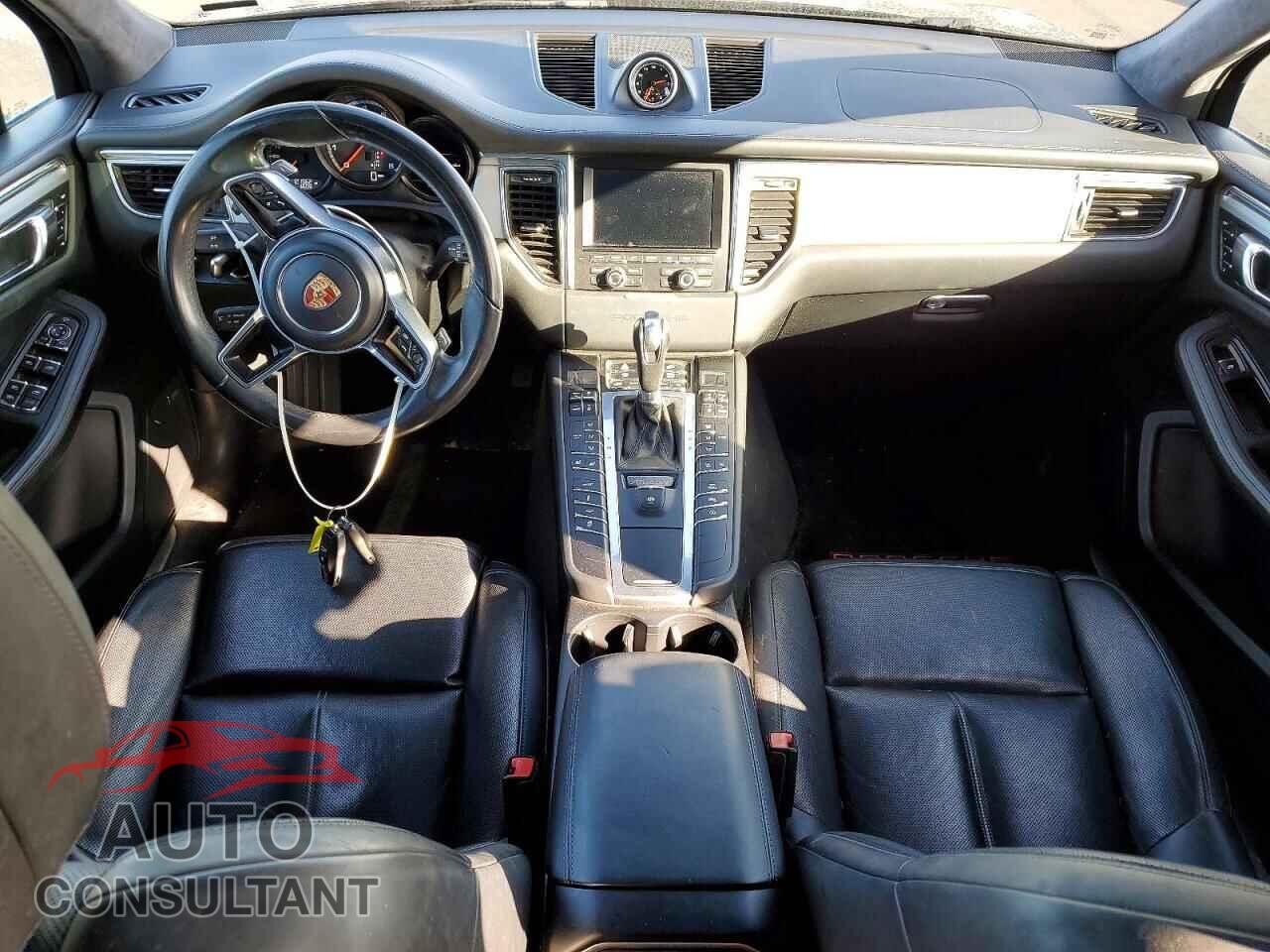 PORSCHE MACAN 2016 - WP1AF2A51GLB90438