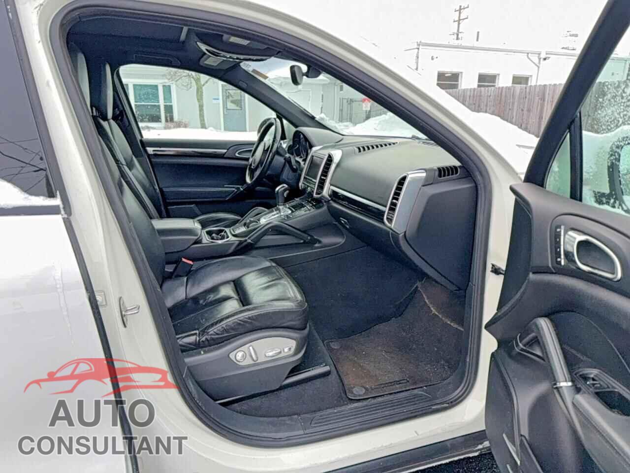 PORSCHE CAYENNE 2011 - WP1AA2A25BLA08947