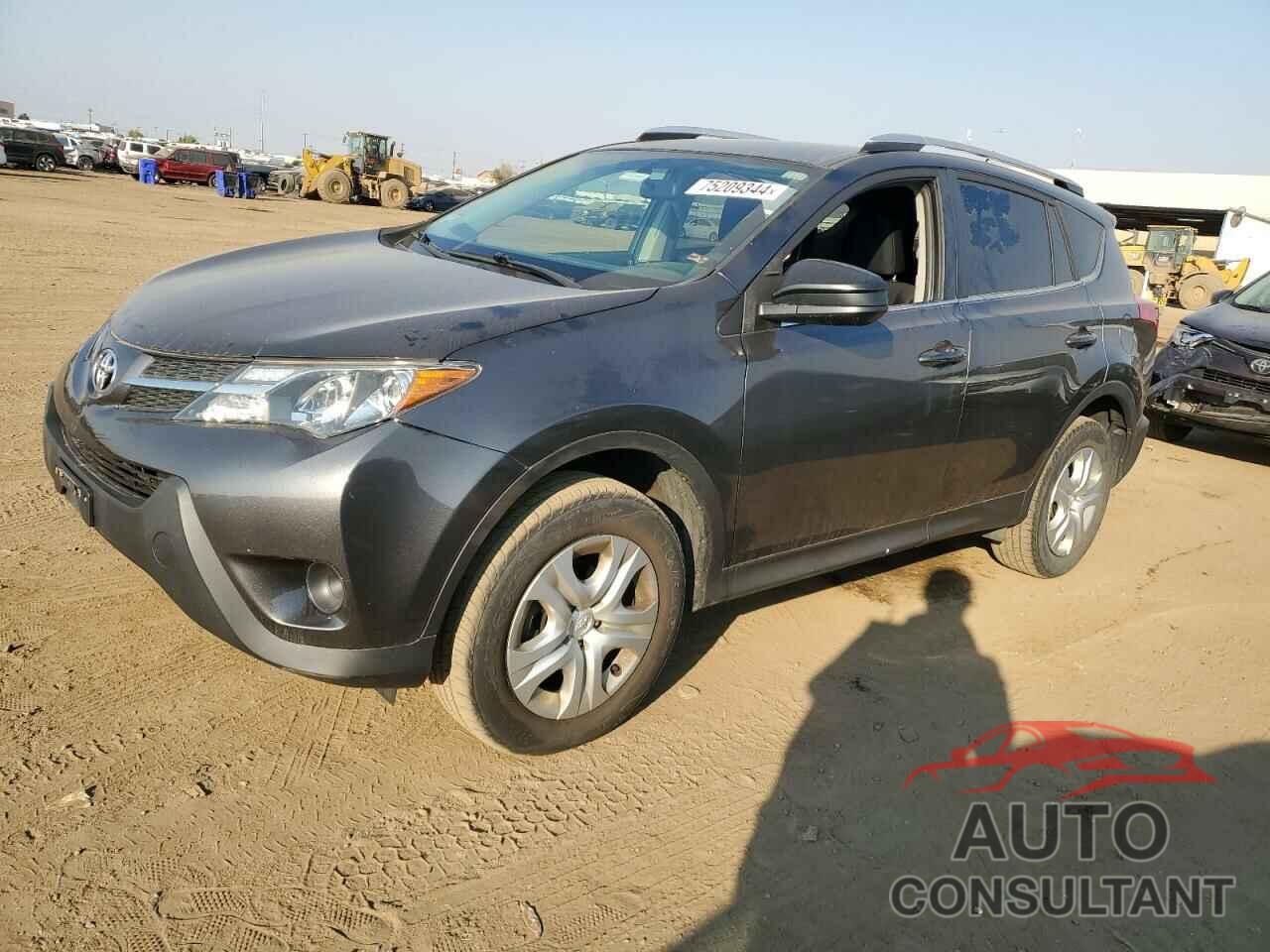 TOYOTA RAV4 2015 - JTMBFREV0FJ037164