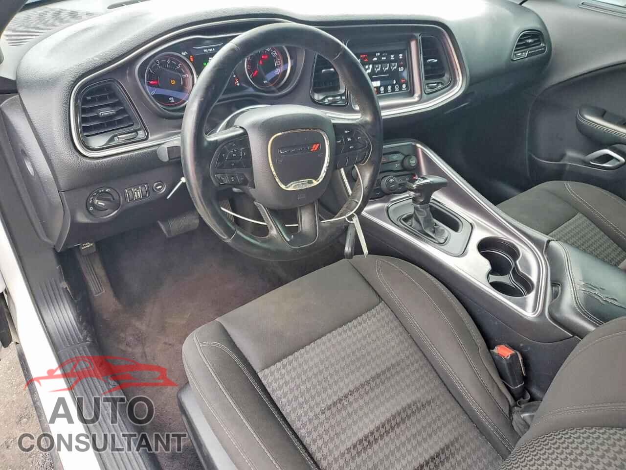 DODGE CHALLENGER 2018 - 2C3CDZAG8JH131003