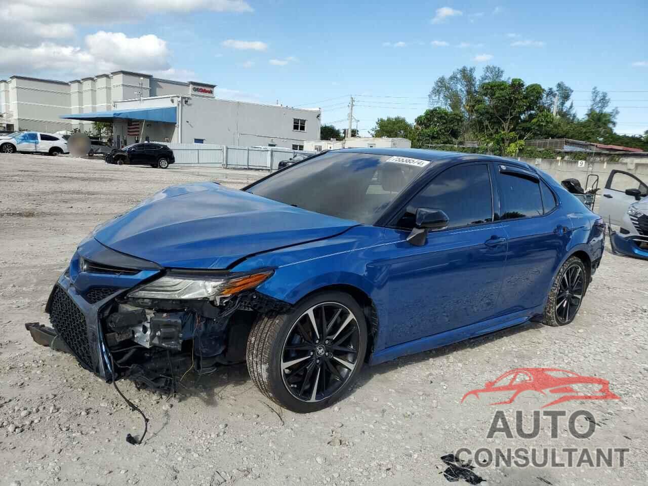 TOYOTA CAMRY 2018 - 4T1B61HK4JU090729
