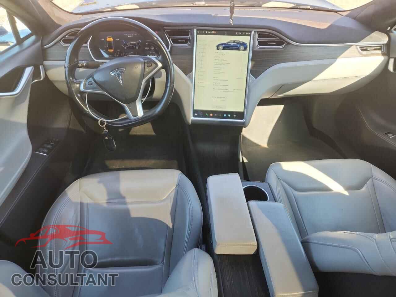 TESLA MODEL S 2015 - 5YJSA1E22FF105333