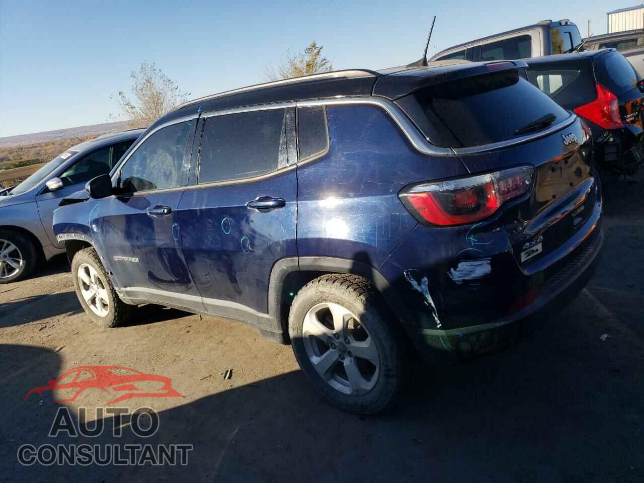 JEEP COMPASS 2018 - 3C4NJDBB8JT337089