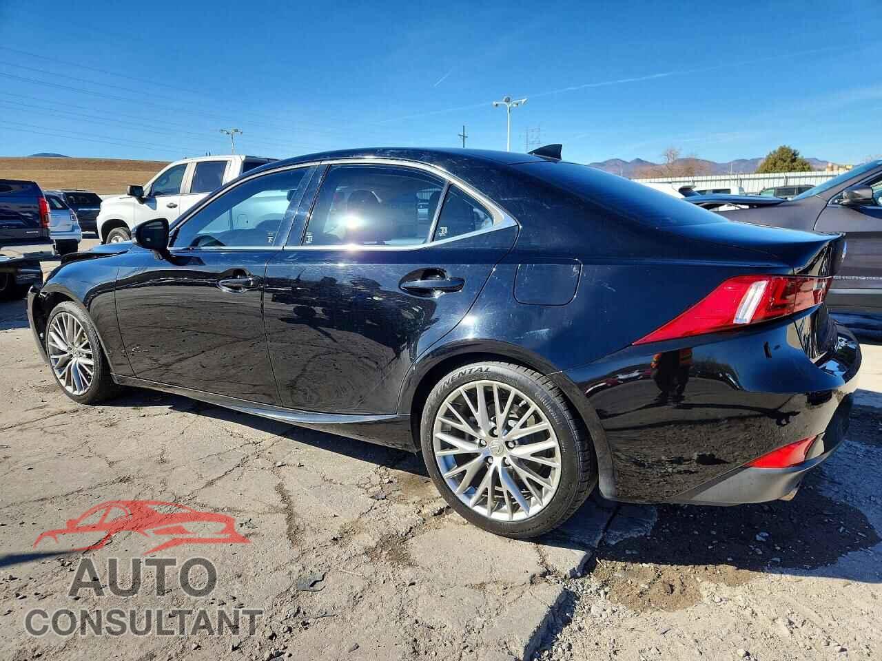 LEXUS IS 2014 - JTHCF1D21E5001101