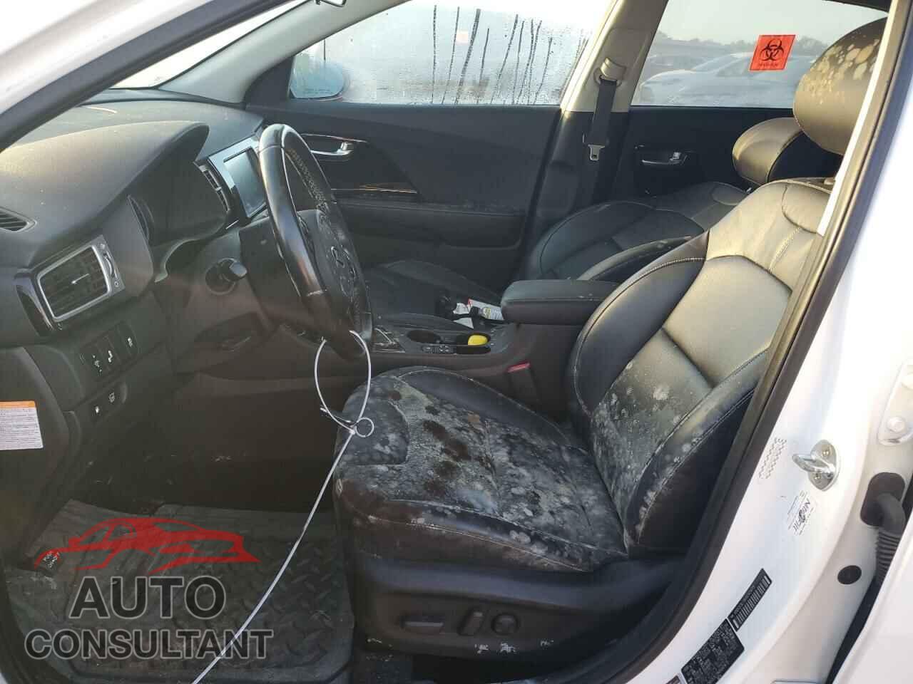 KIA NIRO 2017 - KNDCE3LC8H5043473