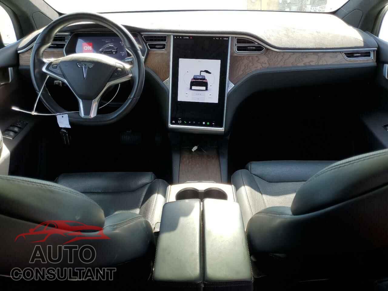 TESLA MODEL X 2016 - 5YJXCBE29GF018939