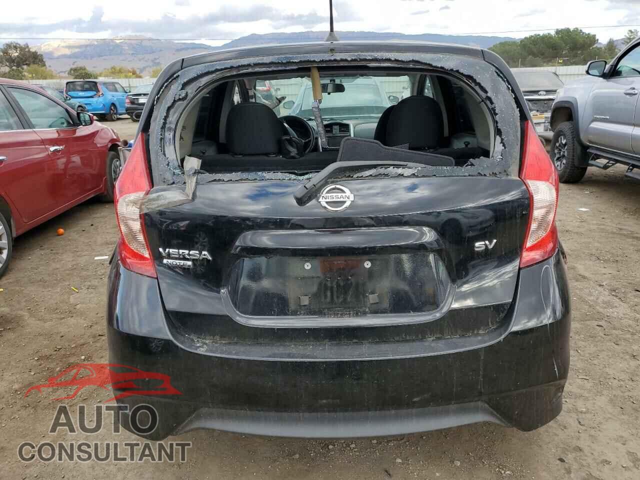 NISSAN VERSA 2017 - 3N1CE2CP3HL377121