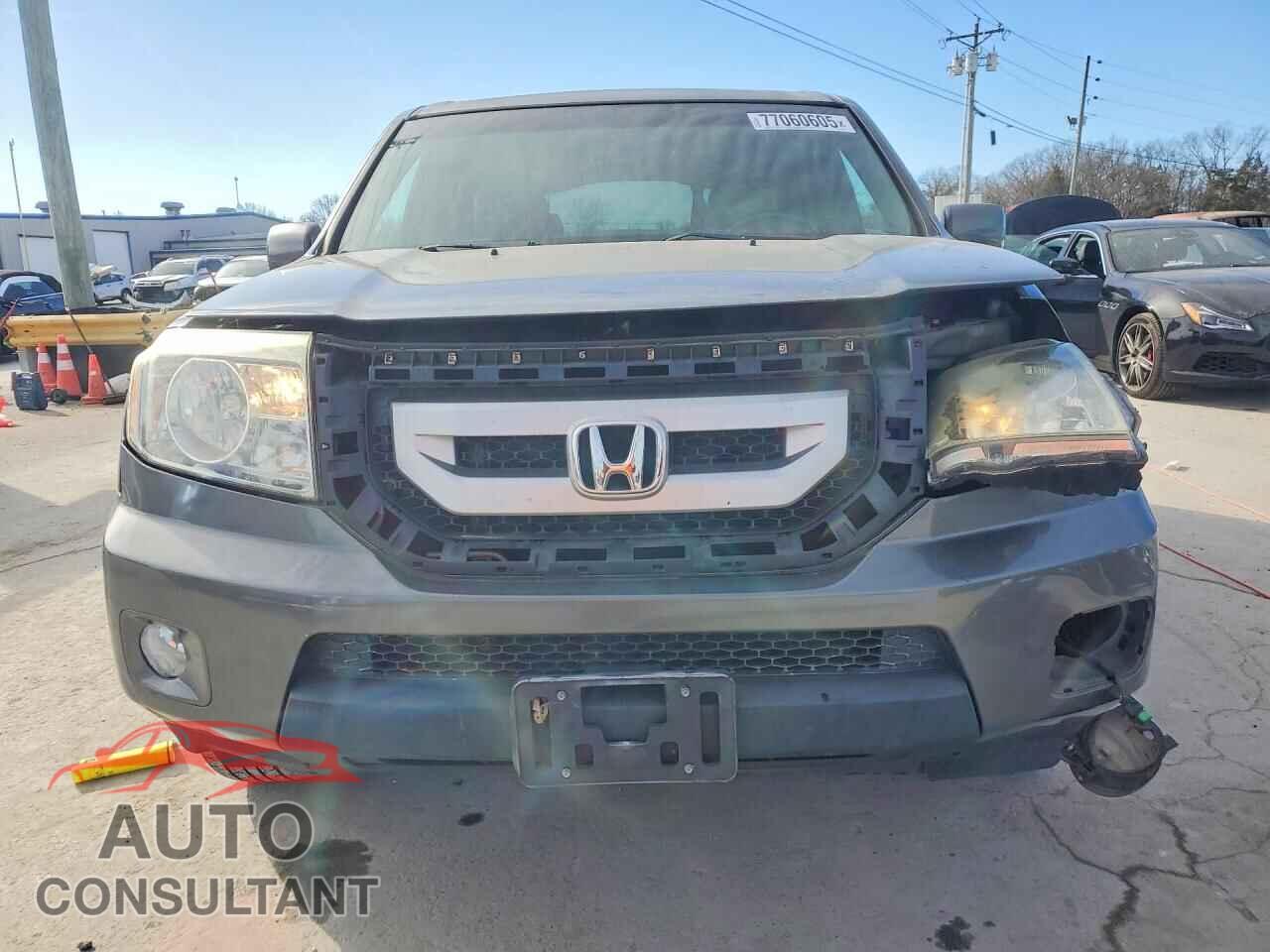 HONDA PILOT 2011 - 5FNYF3H61BB021231