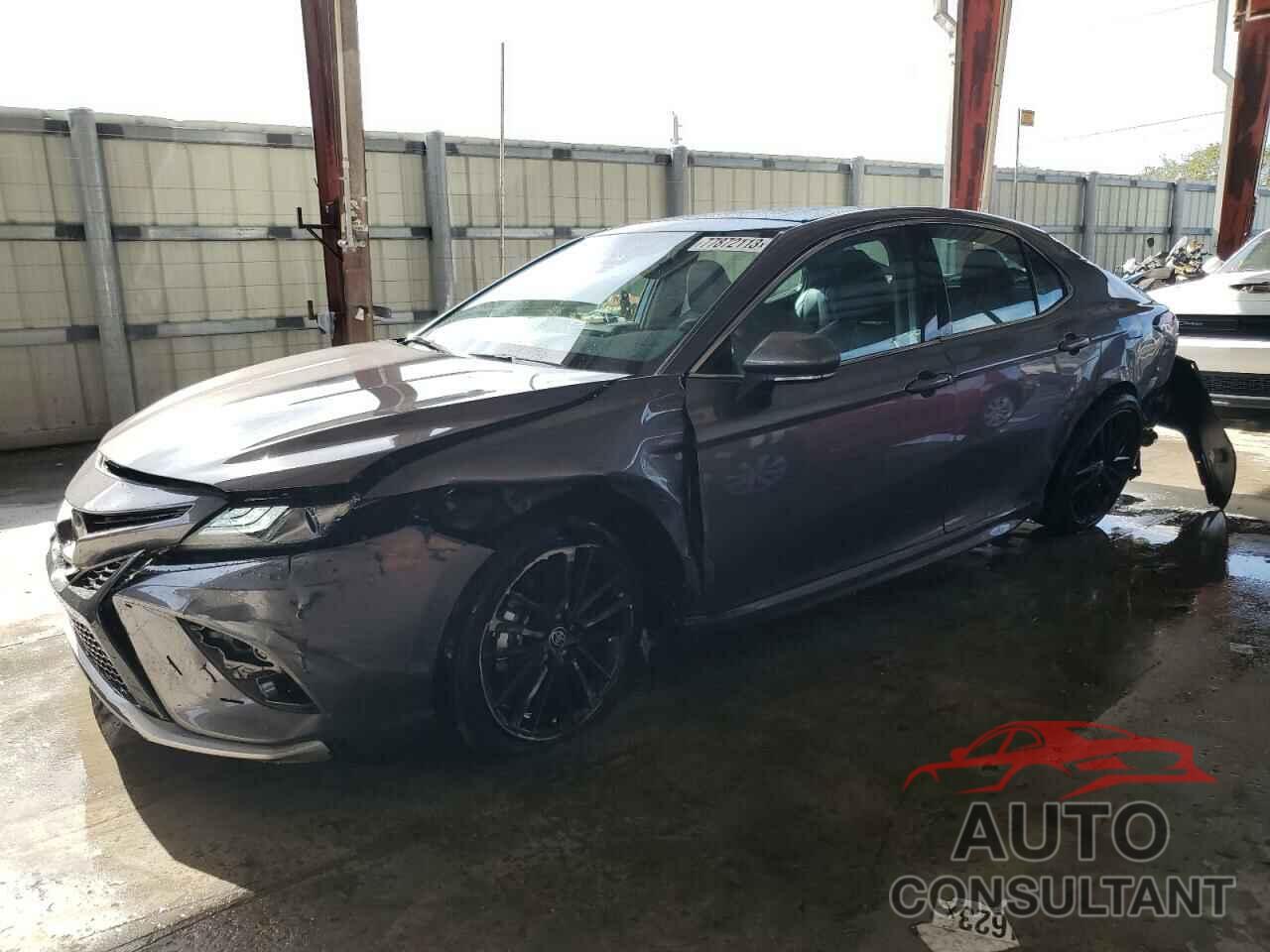 TOYOTA CAMRY 2022 - 4T1K61AK1NU701932
