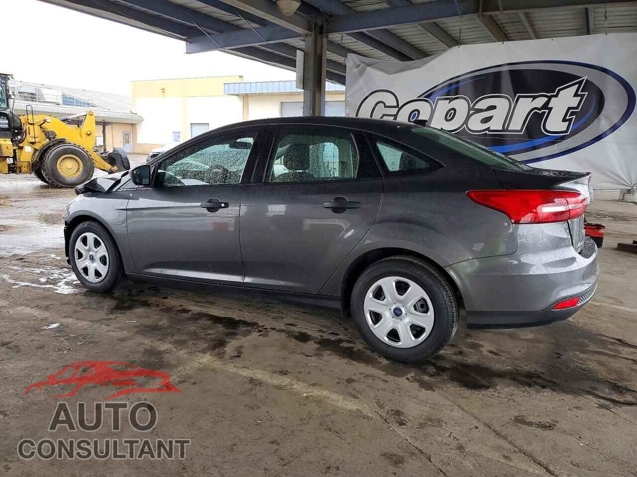 FORD FOCUS 2017 - 1FADP3E23HL219883