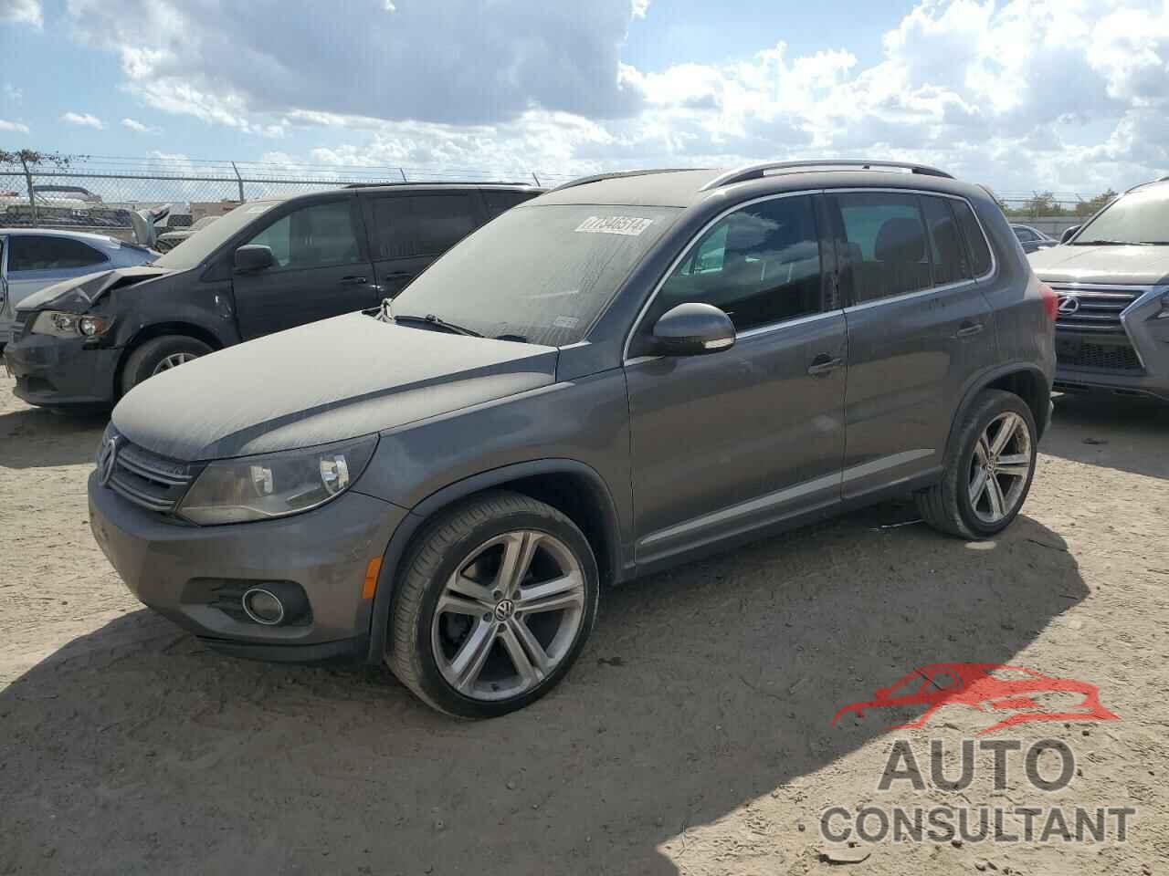VOLKSWAGEN TIGUAN 2016 - WVGAV7AXXGW614437