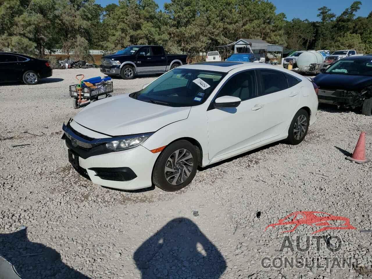 HONDA CIVIC 2018 - 2HGFC2F70JH528962
