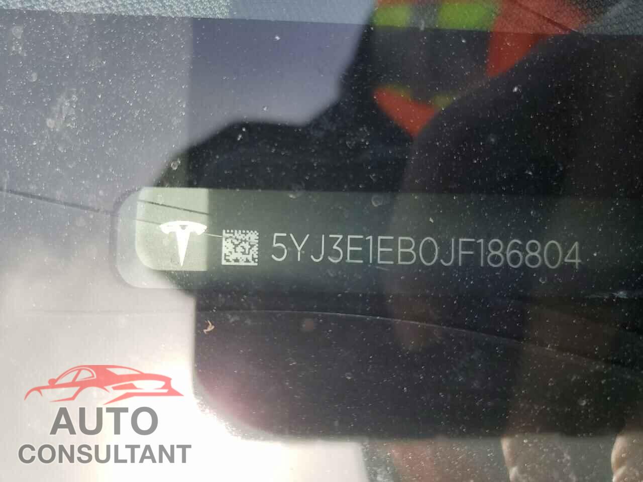 TESLA MODEL 3 2018 - 5YJ3E1EB0JF186804