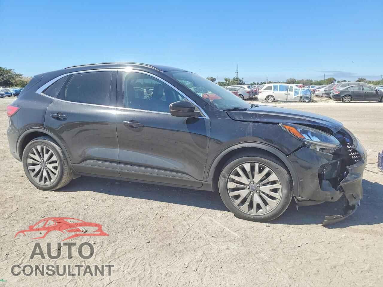 FORD ESCAPE 2020 - 1FMCU0DZ4LUA39631