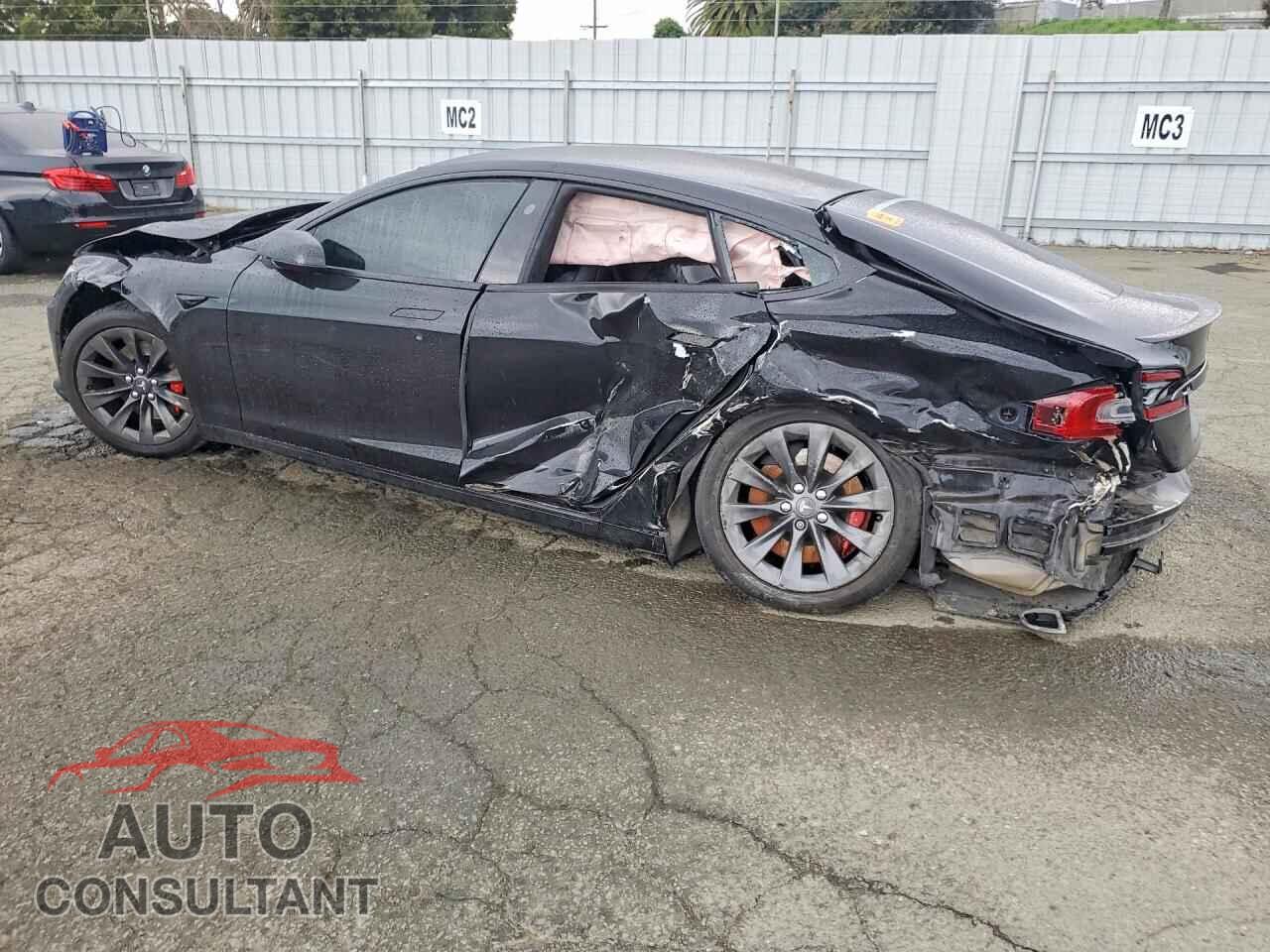 TESLA MODEL S 2019 - 5YJSA1E43KF335149
