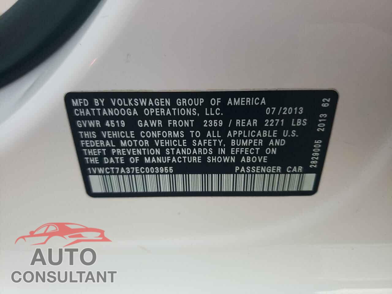 VOLKSWAGEN PASSAT 2014 - 1VWCT7A37EC003955