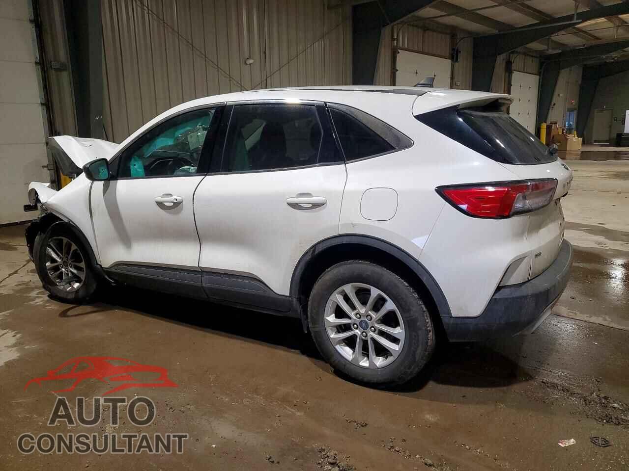 FORD ESCAPE 2022 - 1FMCU9G63NUB35128