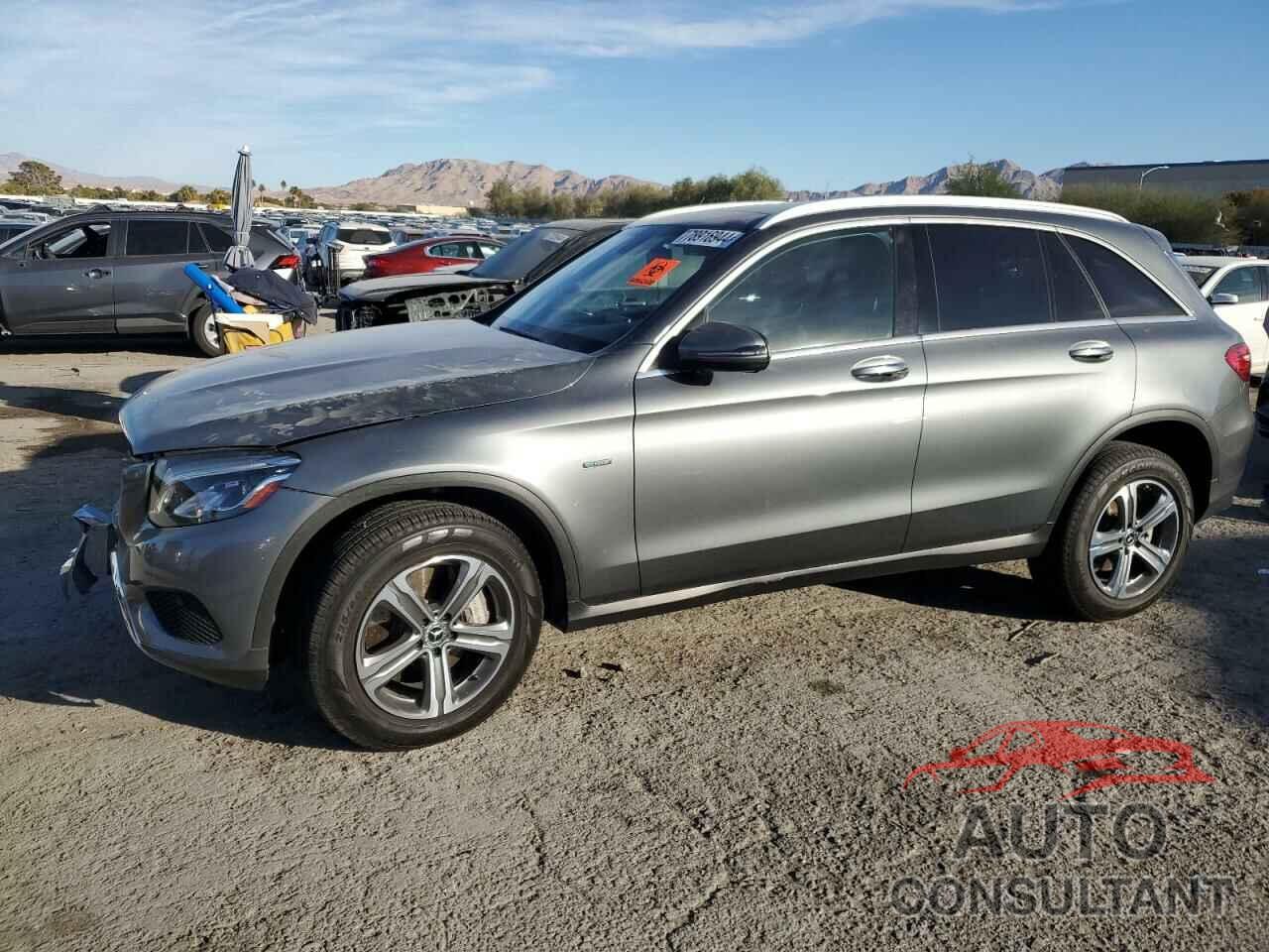 MERCEDES-BENZ GLC-CLASS 2019 - WDC0G5EB2KF496237