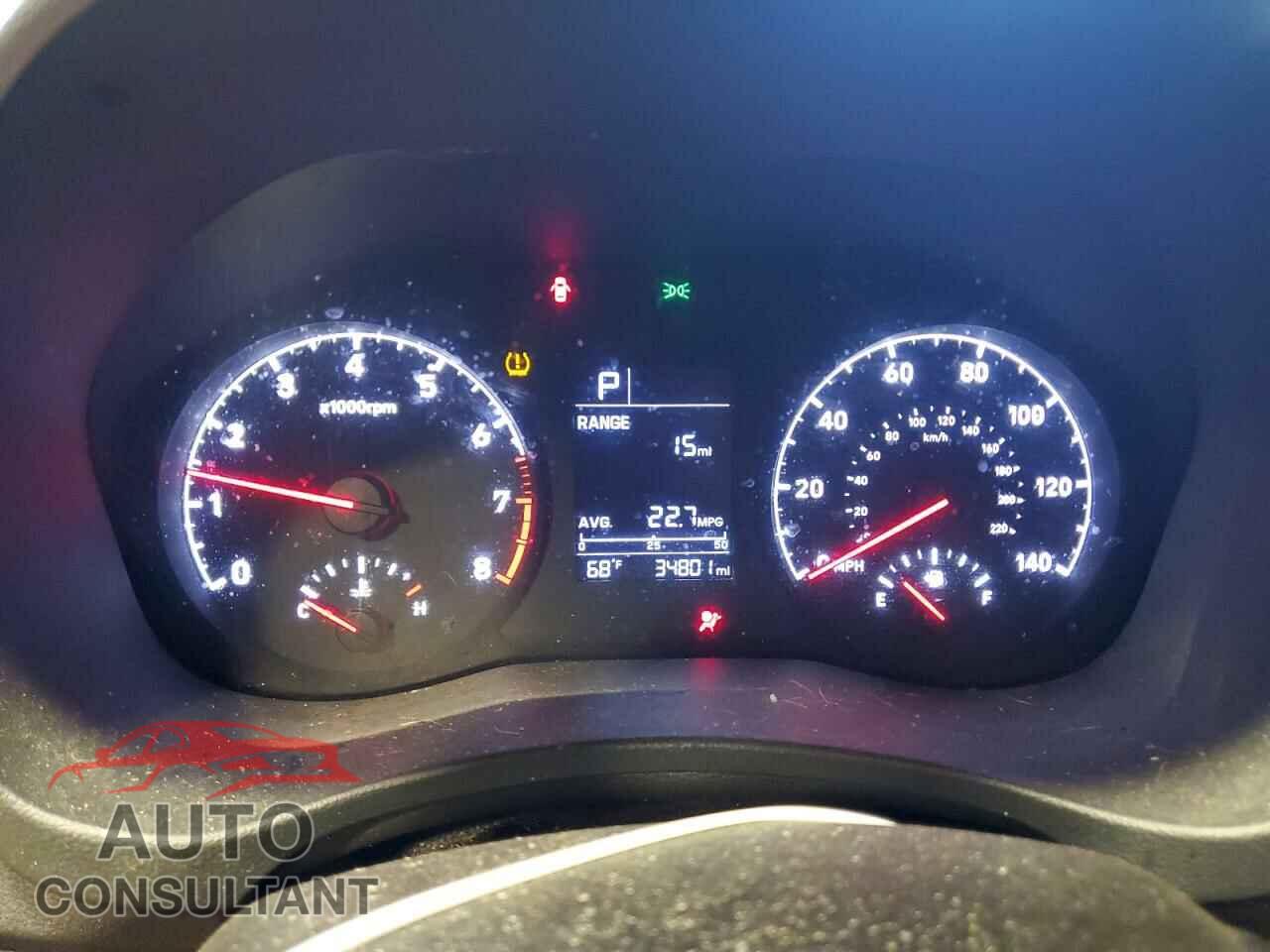 HYUNDAI ACCENT 2019 - 3KPC24A3XKE065794