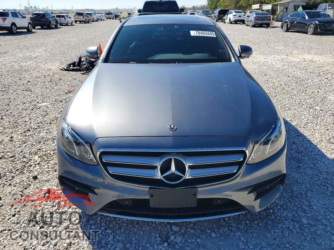 MERCEDES-BENZ E-CLASS 2019 - WDDZF4JB0KA584125