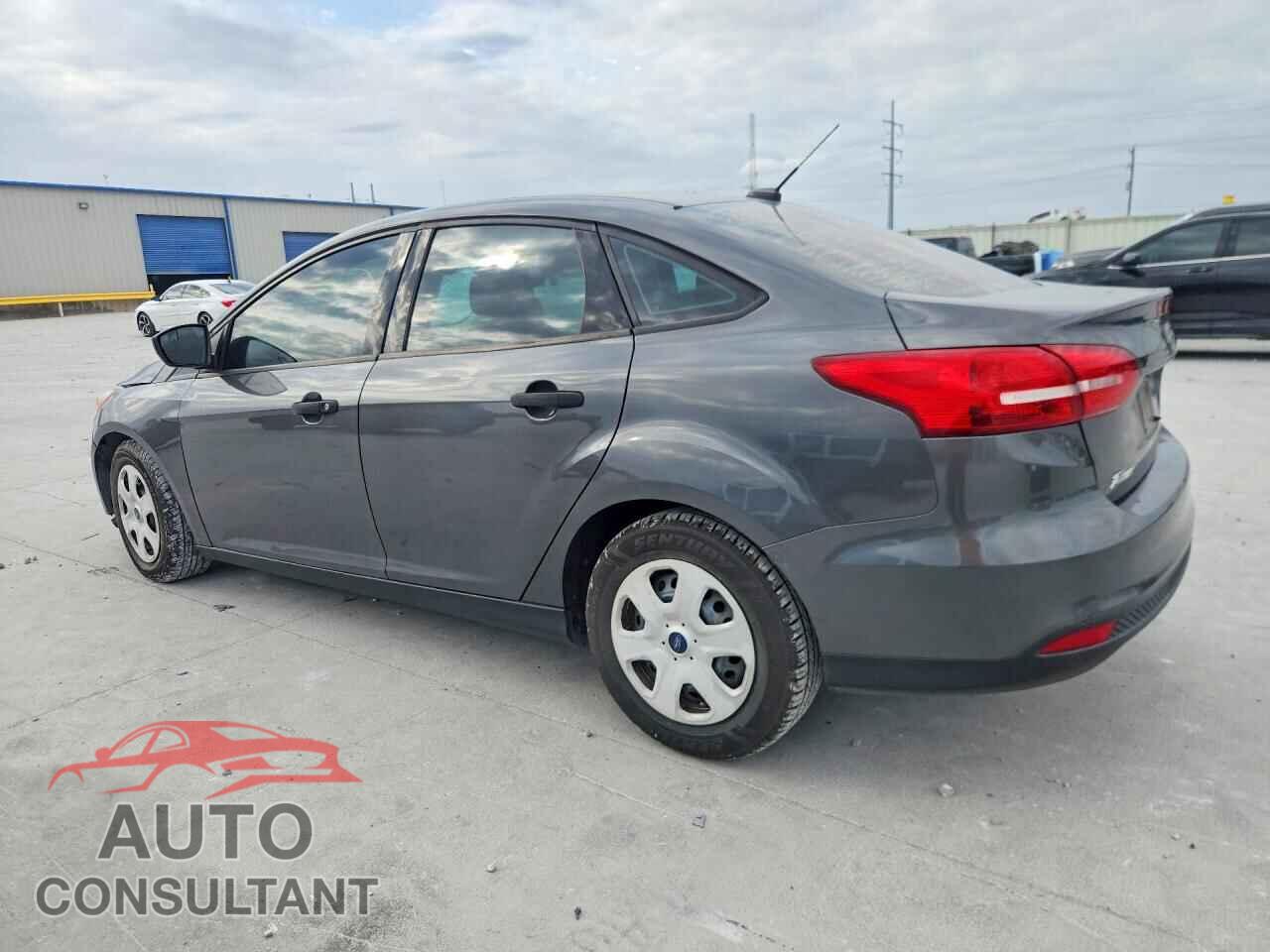 FORD FOCUS 2017 - 1FADP3E21HL324289