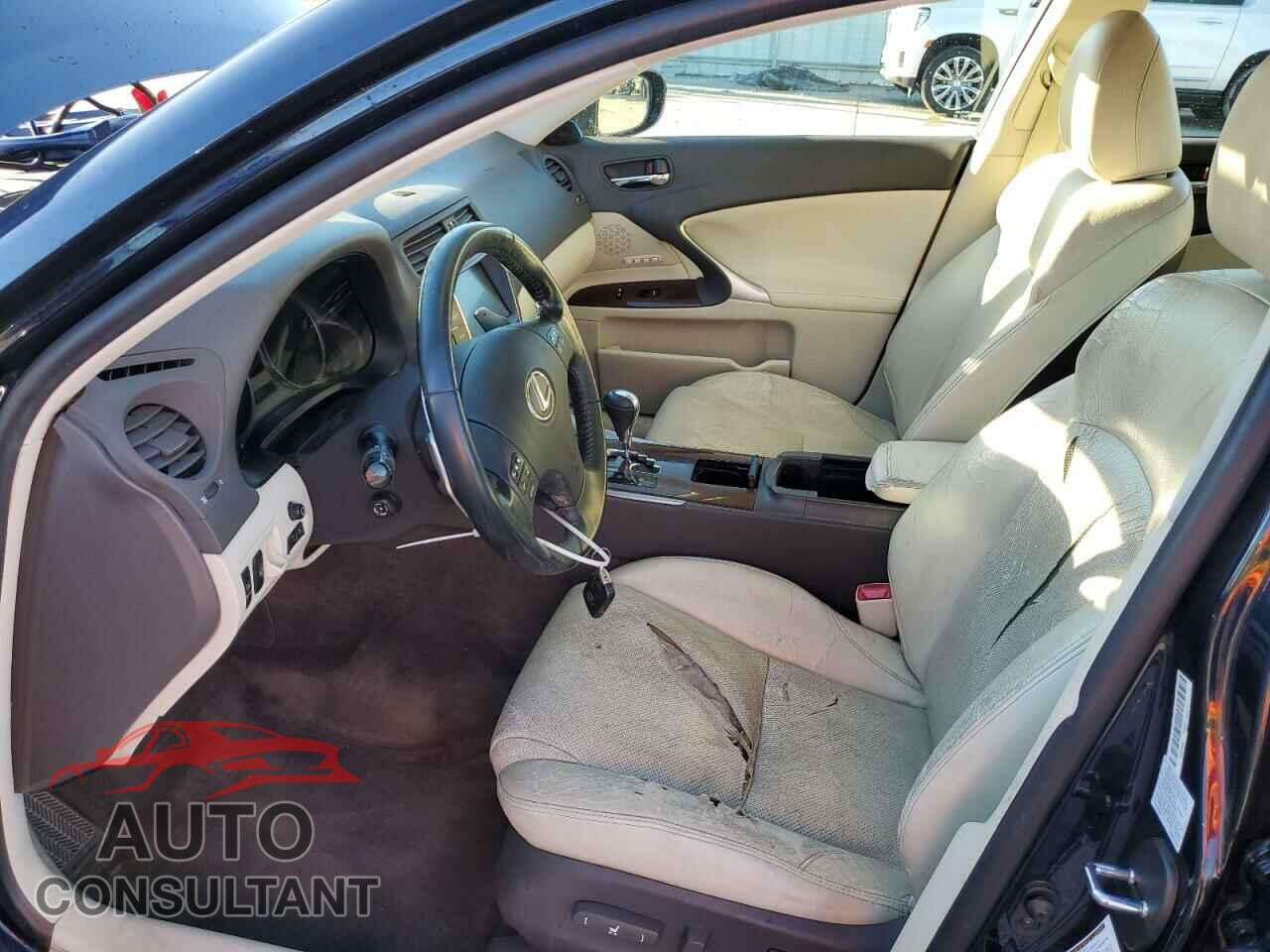 LEXUS IS 2010 - JTHCF5C24A5039828