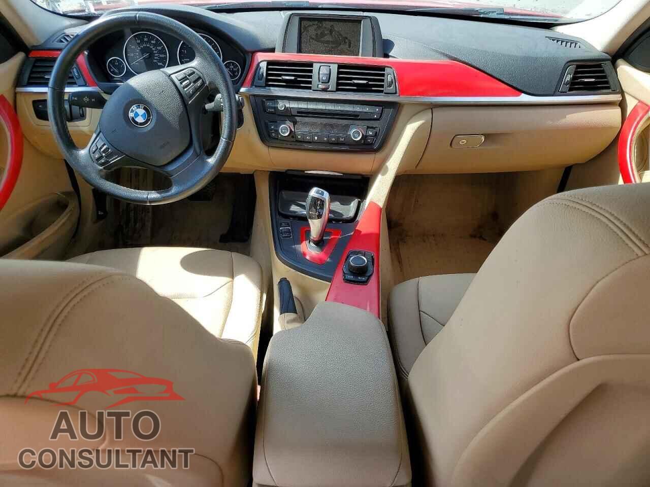 BMW 320 2014 - WBA3C3C5XEF986782
