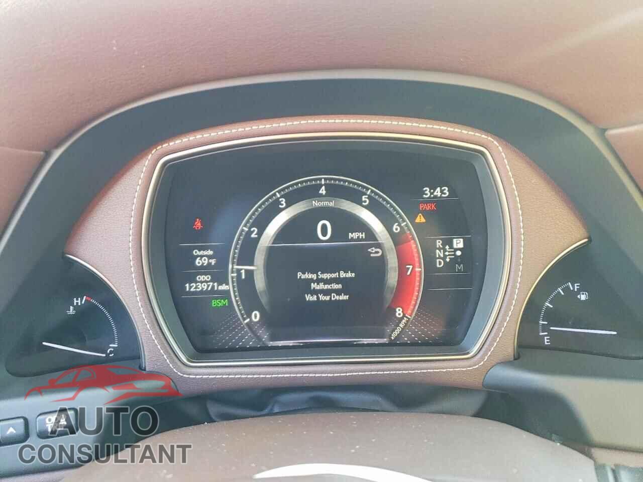 LEXUS LS500 2018 - JTHC5LFF3J5001870