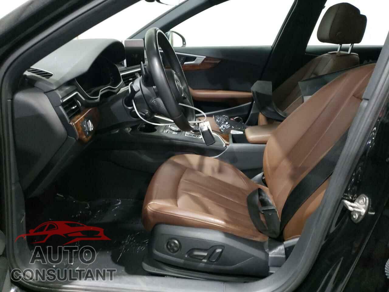AUDI A4 2017 - WAUDNAF47HN050151