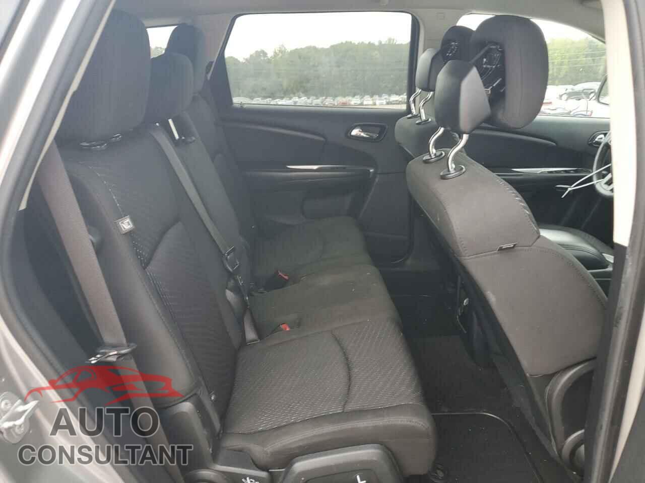 DODGE JOURNEY 2017 - 3C4PDCBG2HT523324