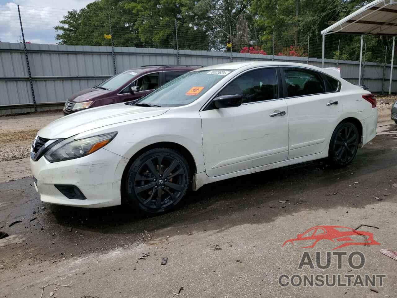 NISSAN ALTIMA 2017 - 1N4AL3AP3HC238952