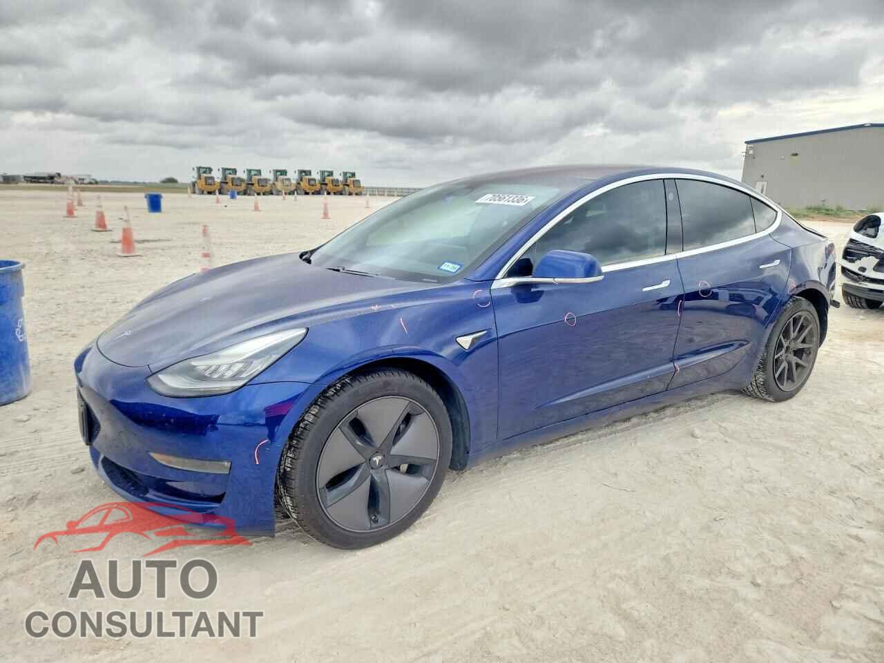 TESLA MODEL 3 2018 - 5YJ3E1EB9JF115164