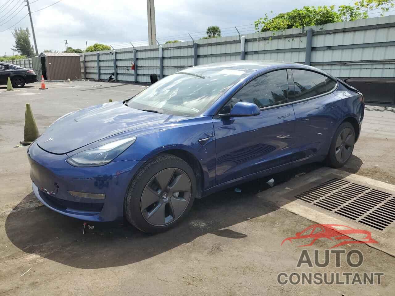 TESLA MODEL 3 2022 - 5YJ3E1EB7NF101835