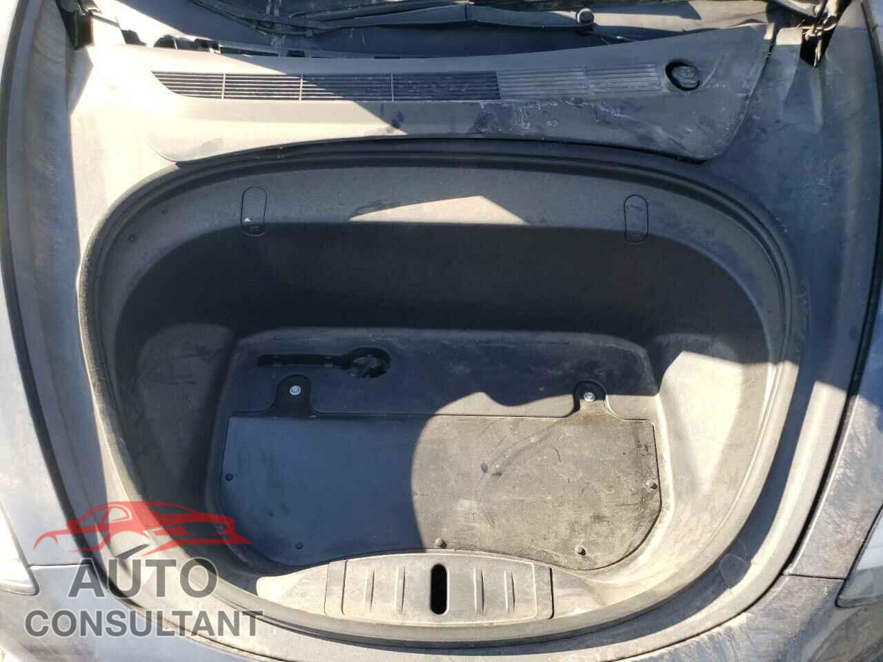TESLA MODEL 3 2018 - 5YJ3E1EA4JF158723