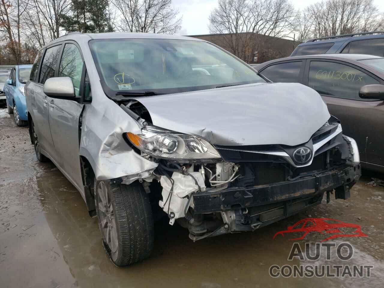 TOYOTA SIENNA 2018 - 5TDJZ3DC5JS198962