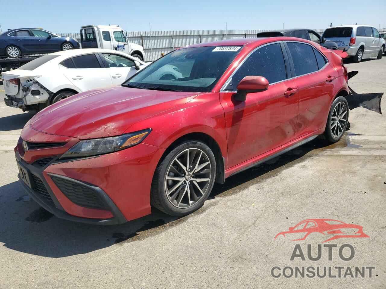 TOYOTA CAMRY 2021 - 4T1G11AK5MU434099
