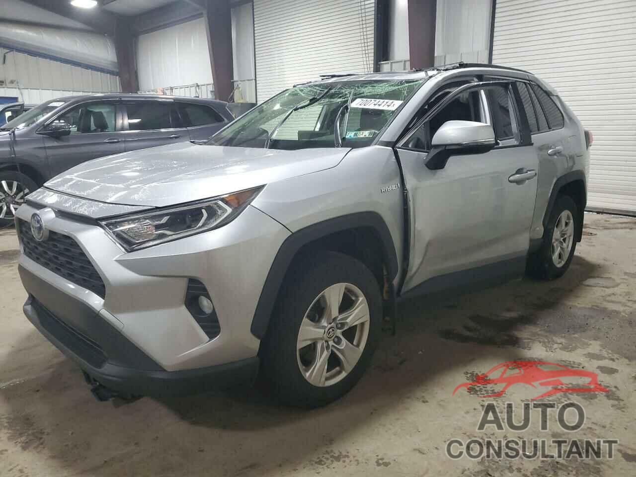 TOYOTA RAV4 2021 - JTMRWRFV2MJ053392