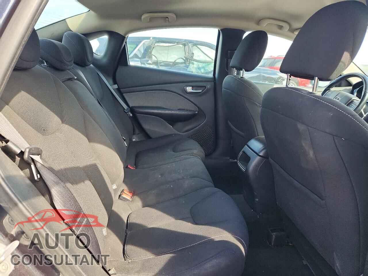 DODGE DART 2013 - 1C3CDFBA7DD268170