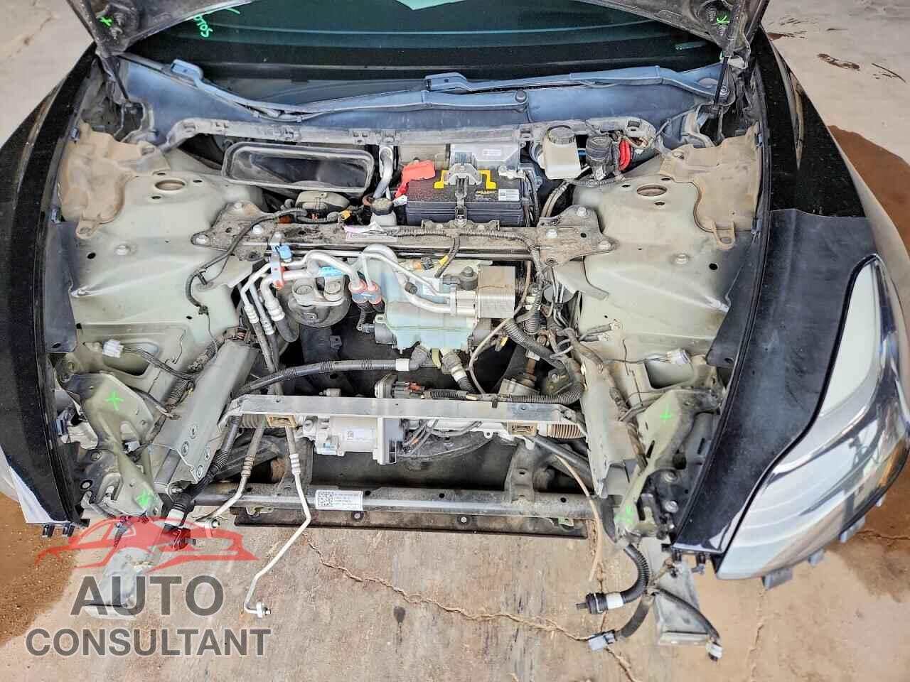 TESLA MODEL 3 2018 - 5YJ3E1EA2JF156369