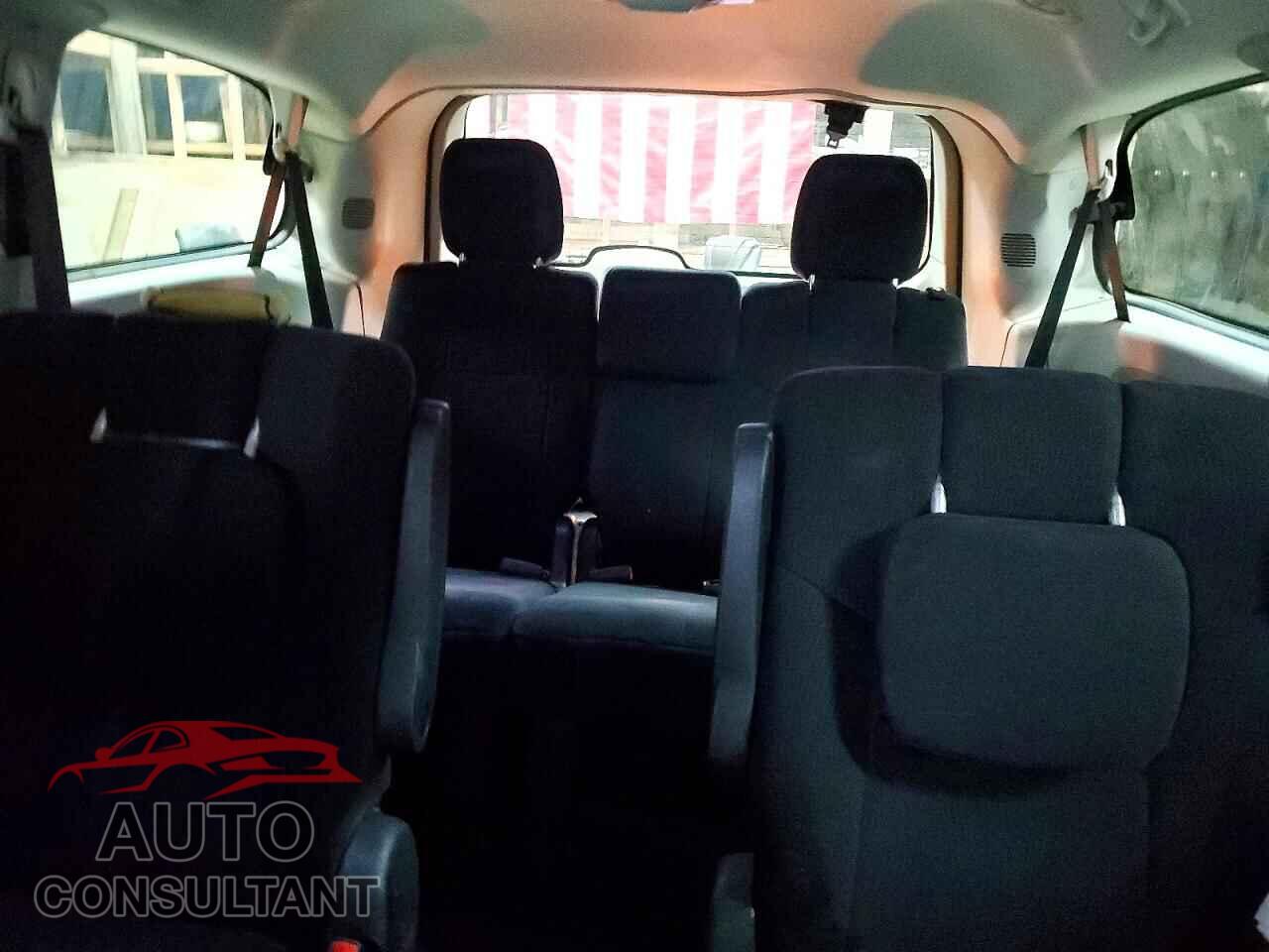 DODGE CARAVAN 2011 - 2D4RN5DG2BR679021
