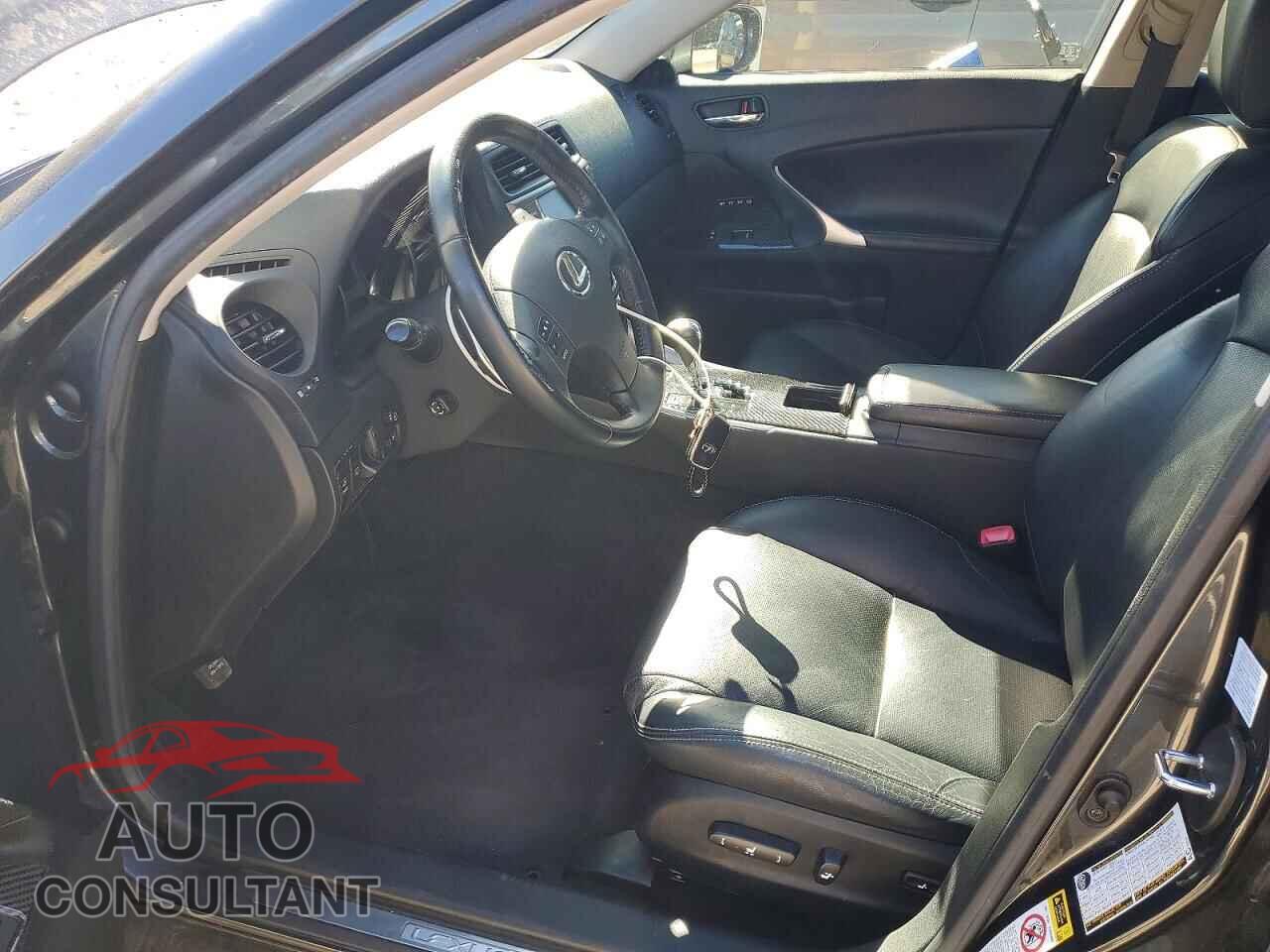 LEXUS IS 2009 - JTHCK262495035019
