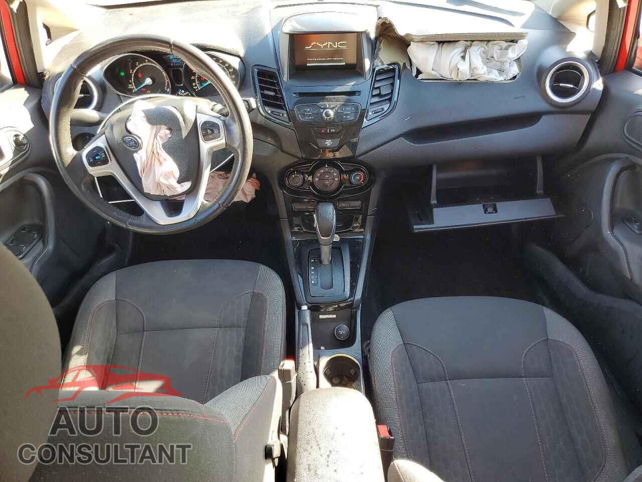 FORD FIESTA 2014 - 3FADP4EJ2EM228517