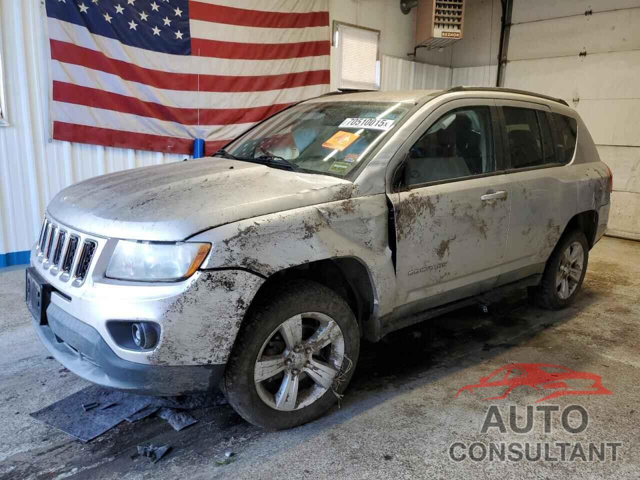 JEEP COMPASS 2011 - 1J4NF1FB1BD135111