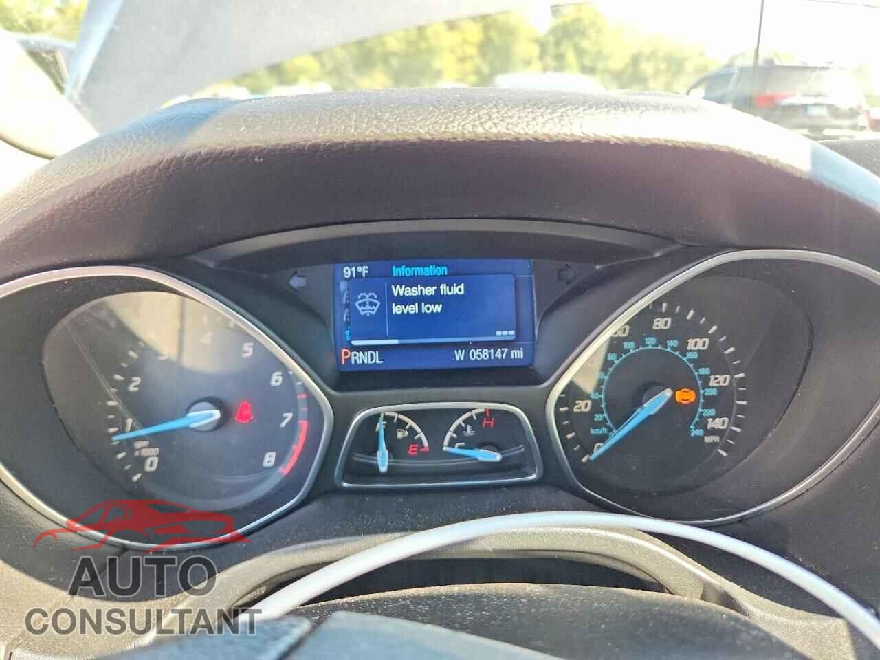 FORD FOCUS 2014 - 1FADP3F2XEL268377